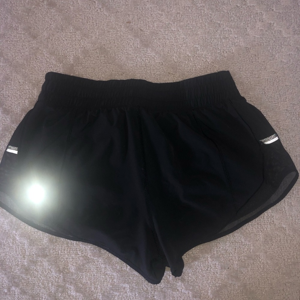 Lululemon hotty hot shorts